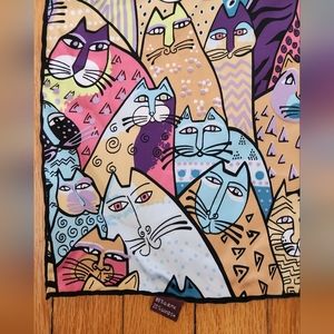 Carré de soie _ silk scarf, les chats de l'Hermitage